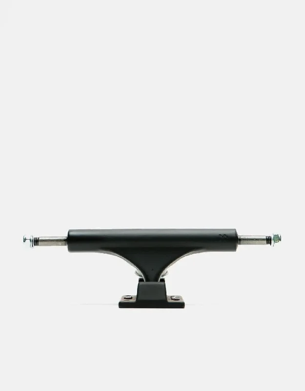 Ace 66 Classic Skateboard Trucks - Matte Black (Pair)