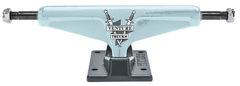 Venture  Crest Team Edition Skateboard Trucks (2)