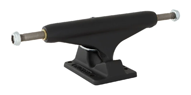 Independent Stage 11 Standard Blackout Skateboard Trucks - Black